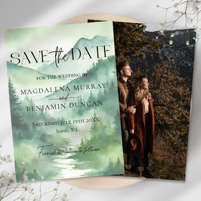 Save The Date Green Misty Mountains Pine Trees Mariage Photo (Créateur téléchargé)
