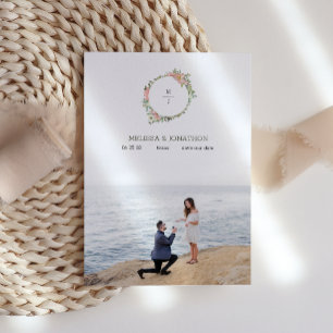 Save The Date Image de coquille d'oeuf et de floral rose pour an