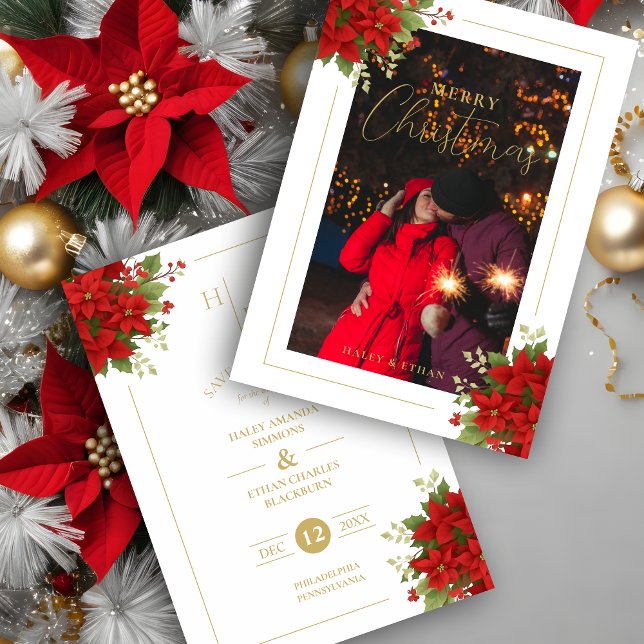 Save The Date Initiales Chic Bouquets Floraux de Noël Photo (Chic Initials Floral Christmas Bouquets Holidays Card as a Wedding Photo Save the Date Card.)