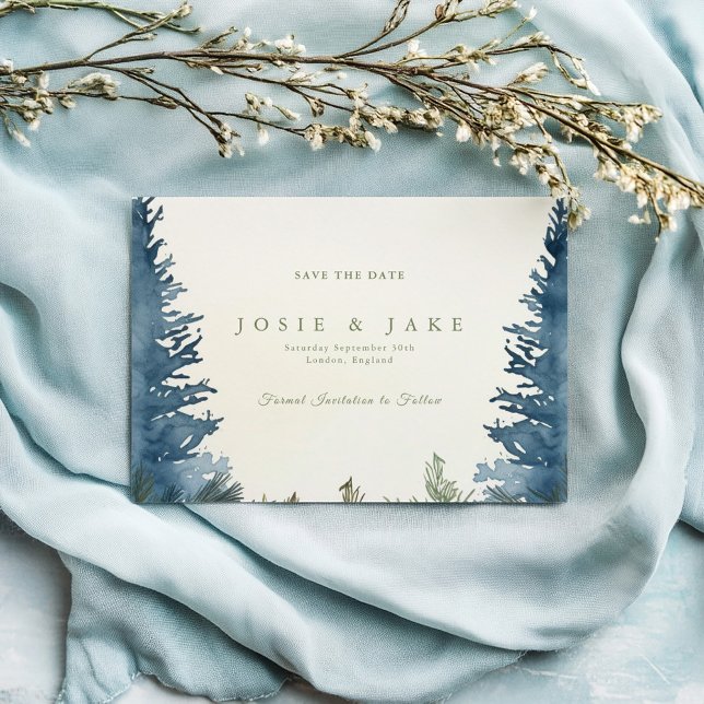 Save The Date Joli sapin vert d'hiver sauvez la date (Winter blue and green pine trees mountain view Save the date)