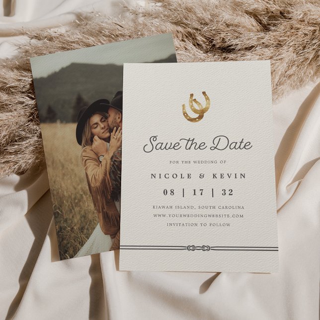 Save The Date Lucky in Love | Rustic Horseshoes Photo (Créateur téléchargé)