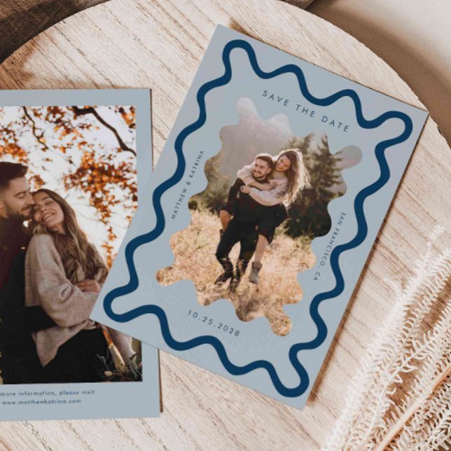 Save The Date Mariage de cadre ondulé bleu marine (Créateur téléchargé)