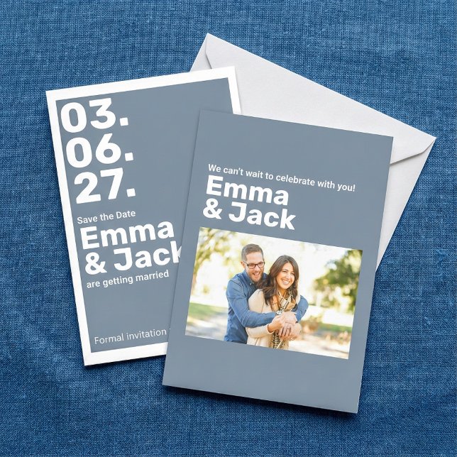 Save The Date Mariage de date verticale bleu moderne (Modern Blue Vertical Date Wedding Save The Date.)