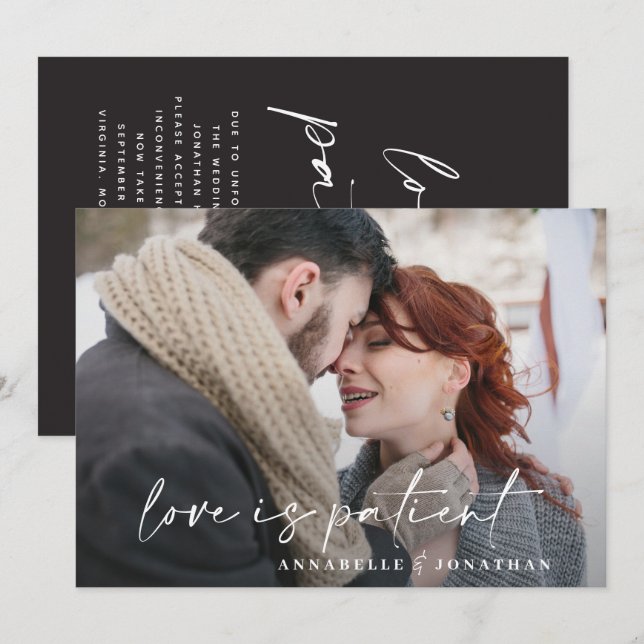 Save The Date Mariage de typographie moderne reporté, date à sau (Devant / Derrière)