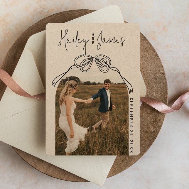 Save The Date Mariage Kraft Photo Moderne Dessin Main à la Main  (Rustic kraft boho trendy black hand drawn bow modern arch photo classy wedding rounded save the date)