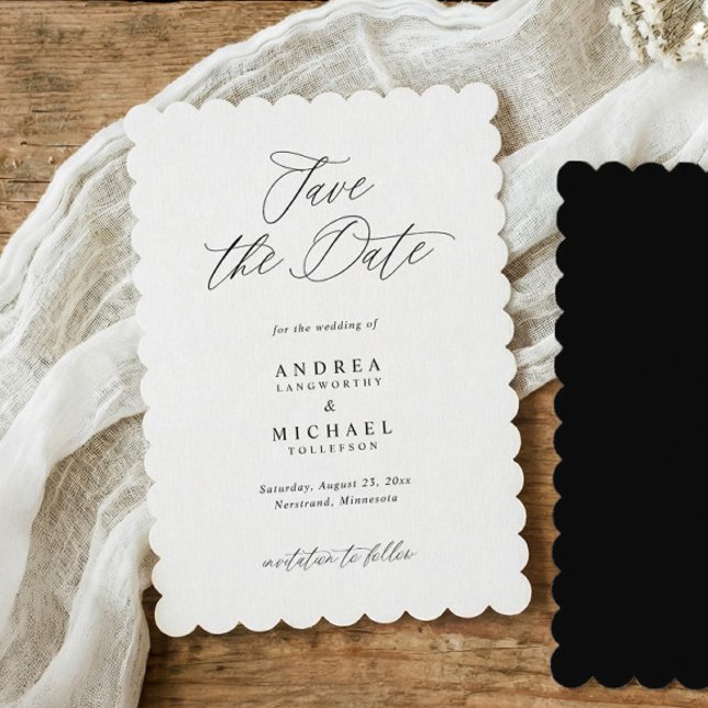 Save The Date Mariage moderne à bordure festonnée et calligraphi (Elegant black and white scalloped wedding save the date card with modern calligraphy.)