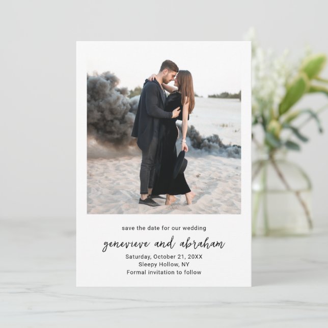 Save The Date Mariage Moderne Photo Noir et Blanc Propre (Debout devant)