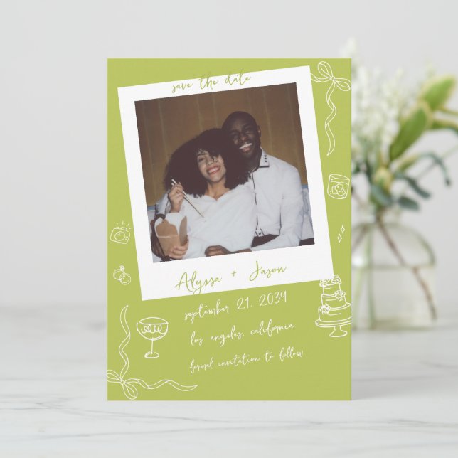 Save The Date Mariage Rétro Manuscrit Dessiné à la Main Chartreu (Debout devant)