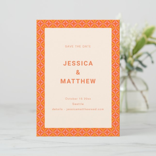 Save The Date Mid Century Modern Orange Geometric Unique Wedding (Debout devant)