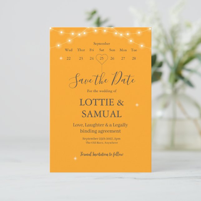 Save The Date Modern Marigold fairy lights (Debout devant)