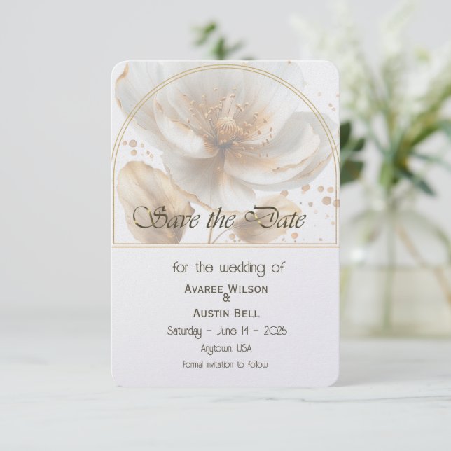 Save The Date Modern Minimalist Gold and White Wedding (Debout devant)