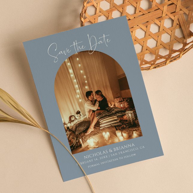 Save The Date Monogramme Mariage Boho Arch bleu Dusty moderne (Créateur téléchargé)