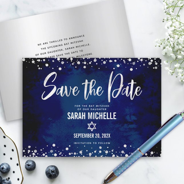 Save The Date Navy Silver Glitter Bar Mitzvah Script Moderne Gra (Créateur téléchargé)