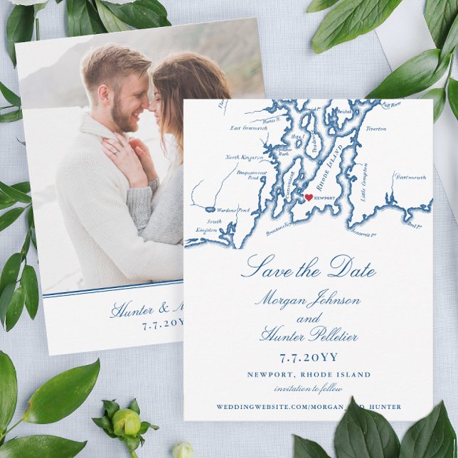 Save The Date Newport Rhode Island Élégant Mariage de la marine (These elegant Newport Rhode Island save the dates have a map of Narragansett Bay and a photo back.)