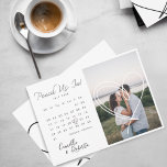 Save The Date Pensez-Nous Dans Le Calendrier Minimal Moderne Cou<br><div class="desc">Demandez à vos invités de marquer leur calendrier avec ce blanc décontracté et moderne, enregistrez la carte de date. Conçu dans un style moderne et minimal avec "Pencil Us In!" affiché dans une typographie à la main moderne. Conception de calendrier simple avec des jours présentés dans un design carré simple....</div>