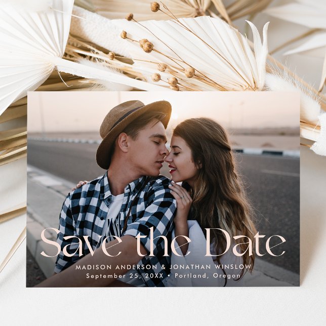 Save The Date Photo avec lettrage vintage moderne rose (Créateur téléchargé)