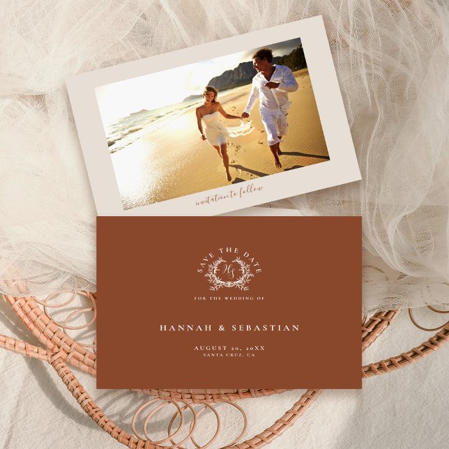 Save The Date Photo de mariage élégant avec blason monogramme en (Créateur téléchargé)