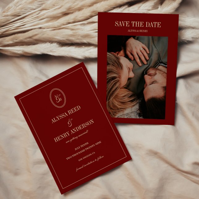 Save The Date Photo de mariage minimaliste monogramme rouge vin (Créateur téléchargé)