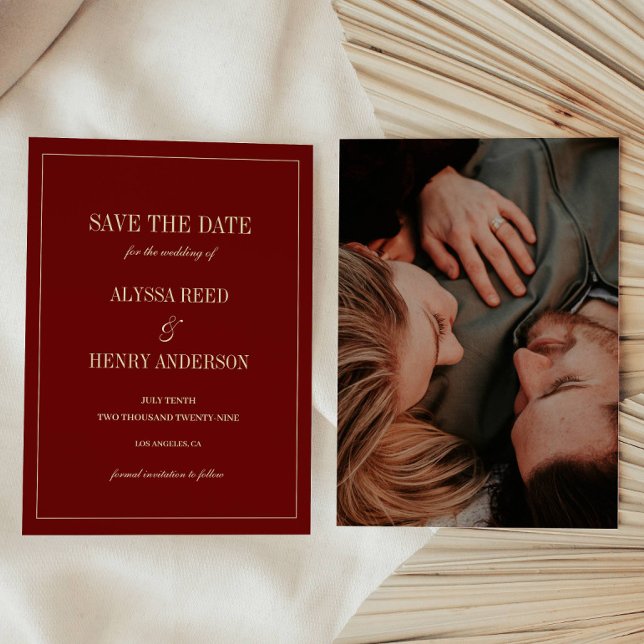 Save The Date Photo de mariage rouge vin écriture classique (Créateur téléchargé)