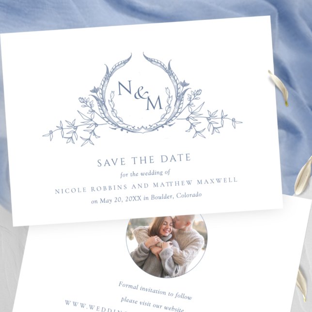 Save The Date Photo : Elegant Dusty Blue Monogram Mariage (Créateur téléchargé)