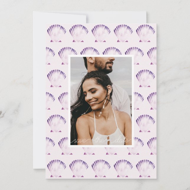 Save The Date Photo en aquarelle d'une coquille de mer violette  (Devant)