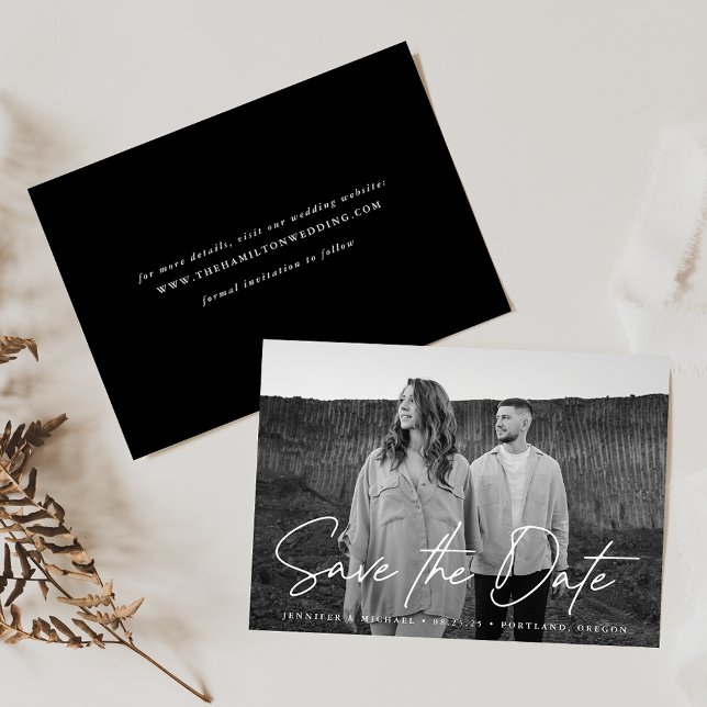 Save The Date Photo en noir et blanc avec écriture décontractée (Créateur téléchargé)