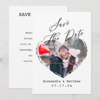 Save The Date Photo verticale minimaliste d'un cœur en noir et b