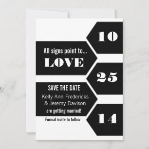 Save The Date Pointing Towards Love Enregistrer la date Annonce
