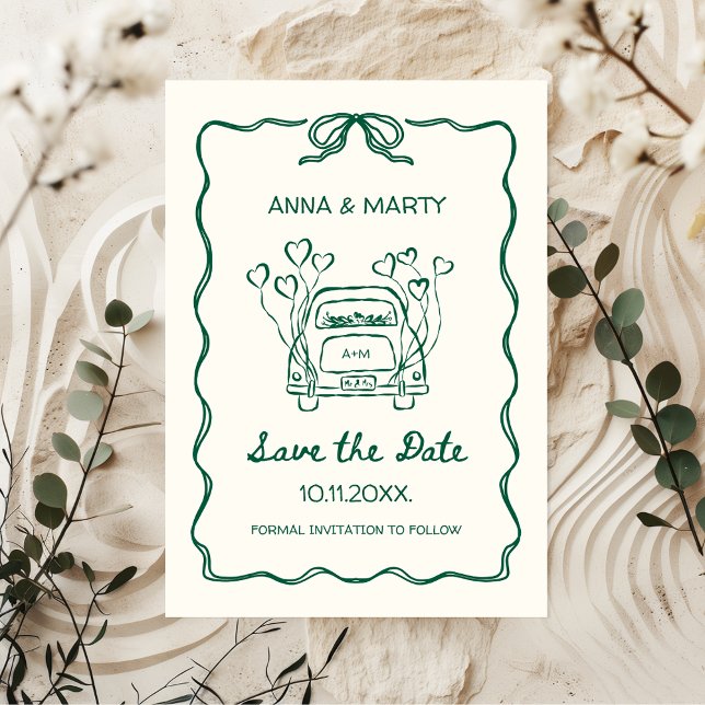 Save The Date Rétro Dessin à la main Vert Sauge Unique Nœud Voit (Unique Funky Quirky Hand-drawn Green Save the Date with Hand-illustrated Wedding Car and handwriting)