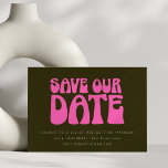 Save The Date Retro Super les années 70 chaud rose et vert Maria<br><div class="desc">Retro Super les années 70 rose chaud et vert Mariage Personnalisé Enregistrer la date</div>