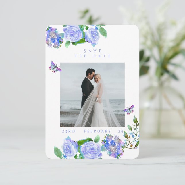Save The Date Ruban de rose bleue Monogramme Photo Mariage  (Debout devant)