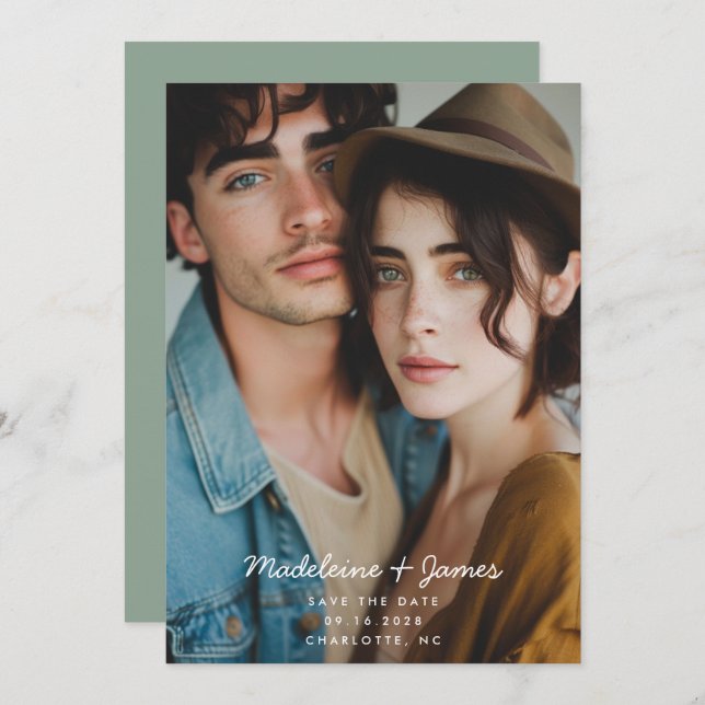 Save The Date Sage de script minimal Vert photo QR Code Mariage (Devant / Derrière)