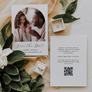 Save The Date Script d'arc photo minimal QR Code noir et blanc