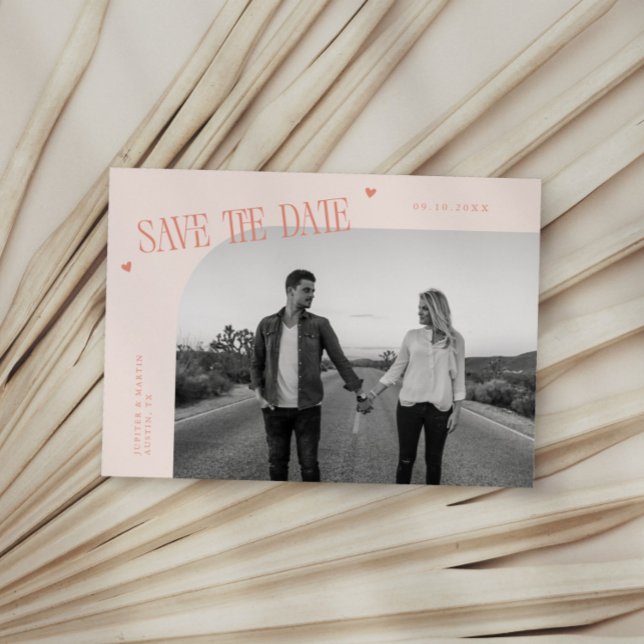 Save The Date Simple Heart Peach Curved Frame Photo (Créateur téléchargé)