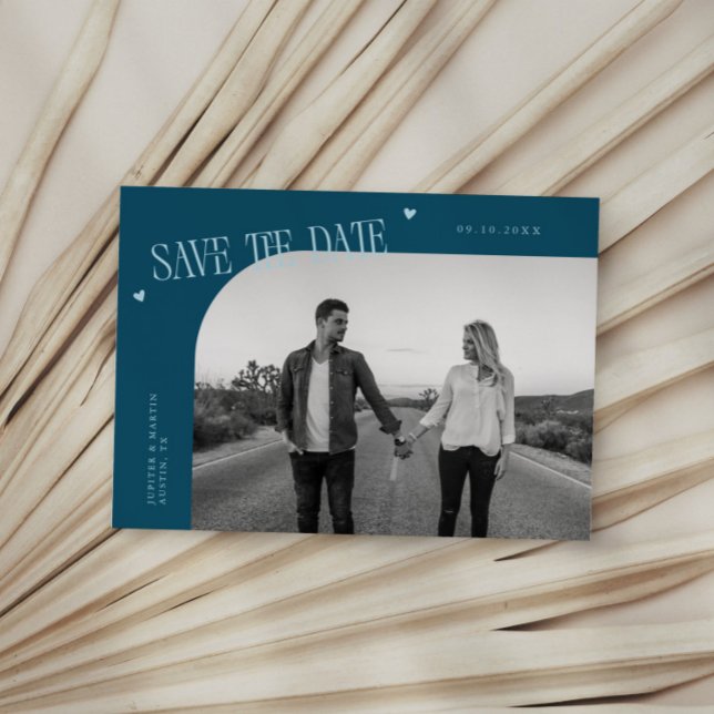 Save The Date Simple Heart Teal Curved Frame Photo (Créateur téléchargé)