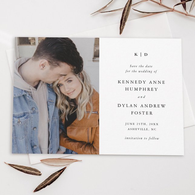 Save The Date Simple Mariage Élégant Photo Noir et Blanc  (Simple black and white typography monogram photo wedding save the date.)