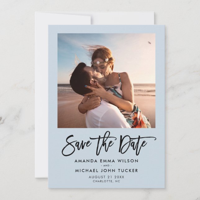 Save The Date Simple Moderne Écriture Chic Bleu Poussiéreux Phot (Devant)