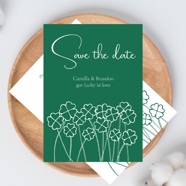 Save The Date Trèfle Chanceux Émeraude Moderne Mariage (Lucky Clover Emerald Green Modern Wedding Save The Date)