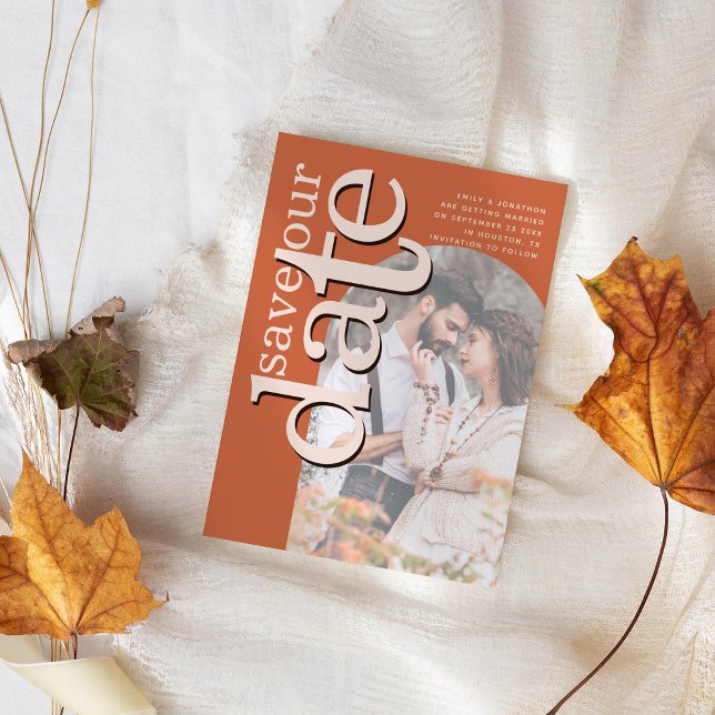 Save The Date Typographie Arch Photo Overlay Terracotta (Créateur téléchargé)