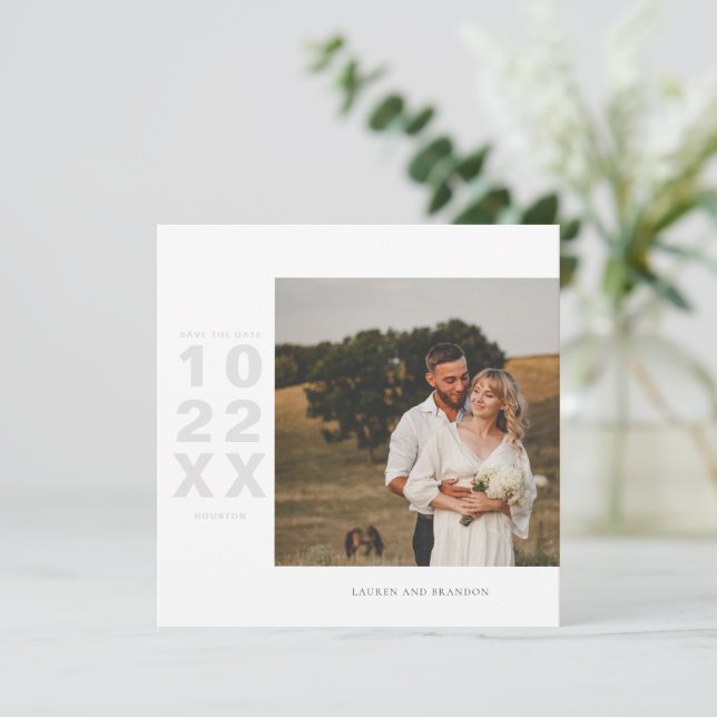 Save The Date Typographie moderne Photo Enregistrer la date (Debout devant)