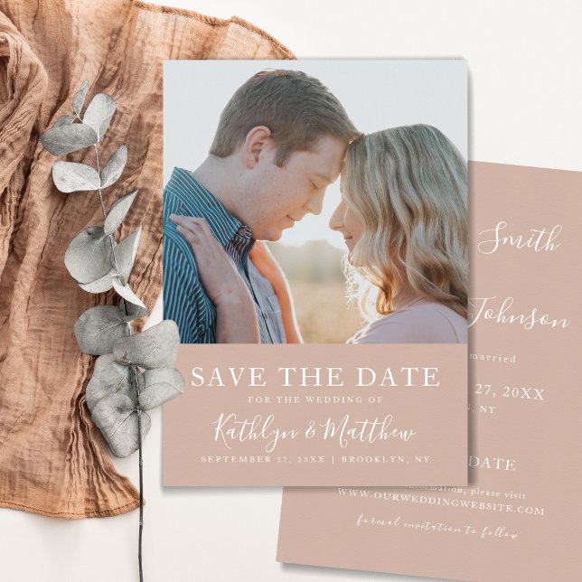 Save The Date Typographie moderne rose vif Simple Mariage photo (Créateur téléchargé)