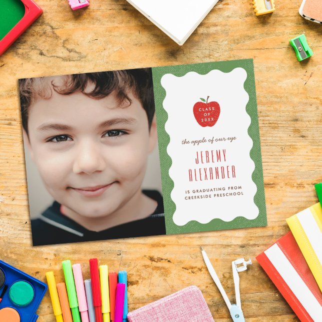 Save The Date Wavy Apple Preschool Photo Graduation Announcement (Créateur téléchargé)