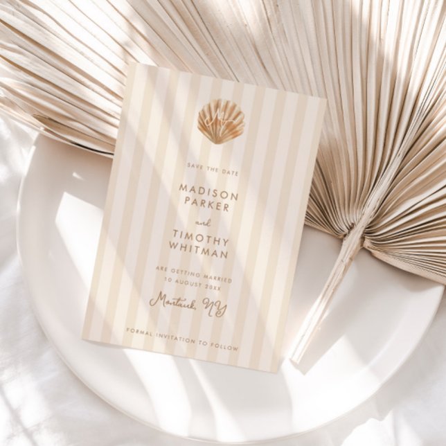 Save The Date Whimsical Shell Monogram Coastal Wedding (Créateur téléchargé)