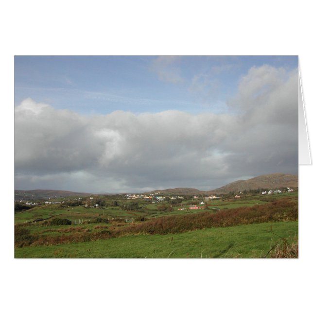 Scène De Village Irlandais Coloré. (Devant Horizontal)