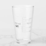 Science Lab Beaker Verre de boisson personnalisée<br><div class="desc">Pour l'amateur de science dans votre vie. Ce verre est fait pour ressembler à un morceau de verrerie de laboratoire, avec graduations pour un bécher de 250 ml. Vous pouvez même le personnaliser avec vos initiales ou votre nom, comme vous le feriez dans un environnement de laboratoire. Le design est...</div>
