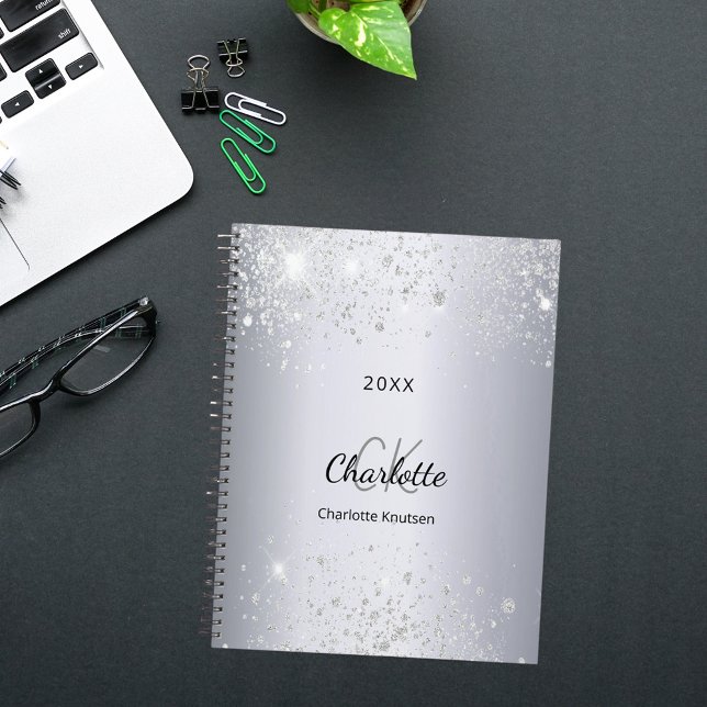 Script 2026 des initiales du monogramme de parties (Créateur téléchargé)