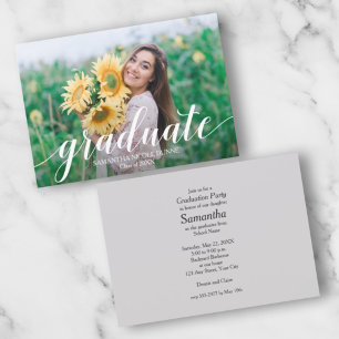 Script moderne Photo Graduation Party Invitations
