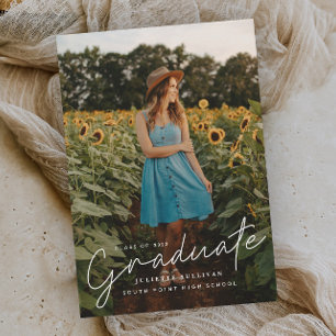 Script moderne Simple Photo Graduation Invitation