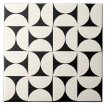 Semi-cercles Géométriques Noirs modernes Carreaux<br><div class="desc">Les carreaux en demi-cercle noirs sont le carrelage mural géométrique parfait ou le carrelage au sol pour votre salle de bain ou la cuisine en arrière. Ce carrelage de couleur noir et blanc est une nuance noire avec un demi-cercle crème off pour un décor moderne classique de maison du milieu...</div>