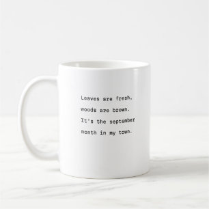 Septembre typographie de tasse de café feuilles po